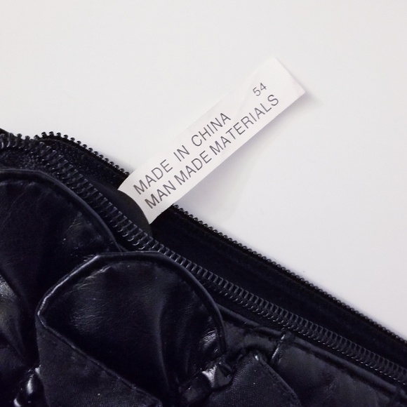 BLACK WRISTLET - Picture 5 of 8